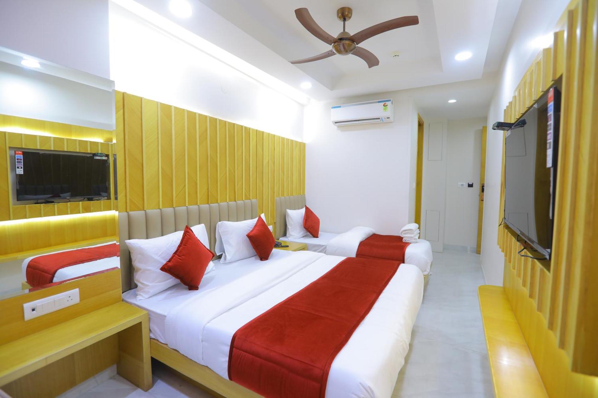 Hotel Glitz - Walk In From New Delhi Railway Station Экстерьер фото